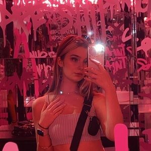 Meet your Posher, Hayley